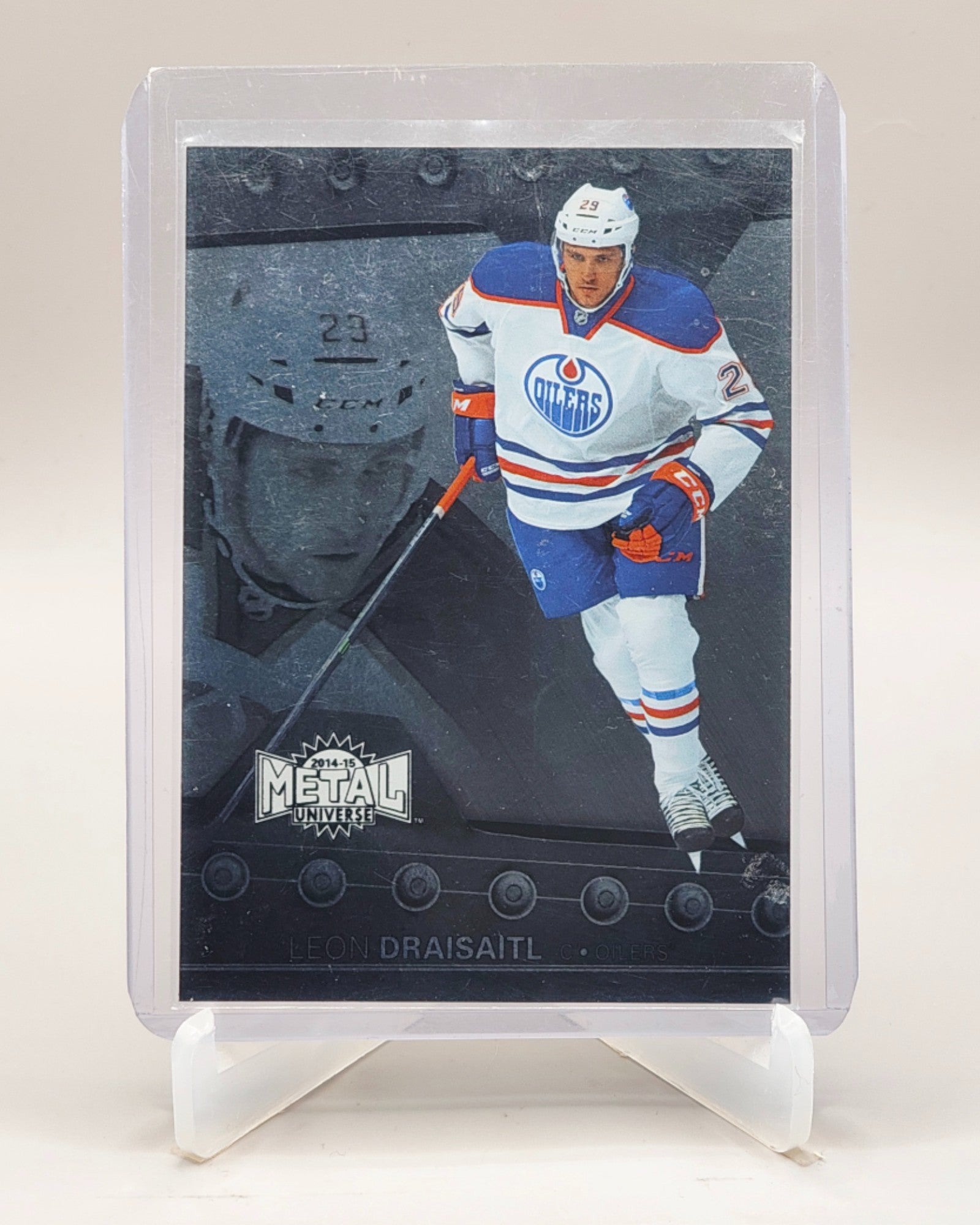 2014-15 Fleer Showcase #31 Leon Draisaitl Metal Universe