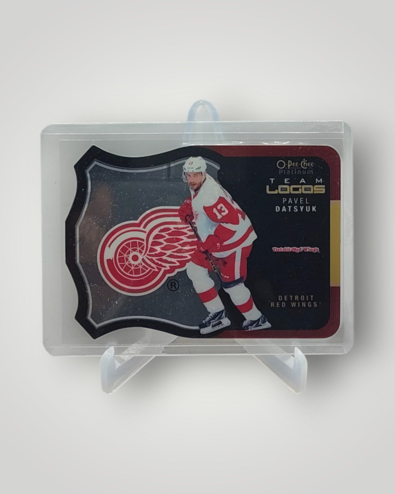 2015-16 O-Pee-Chee Platinum #T-11 Pavel Datsyuk Team-Logo-Die-Cuts