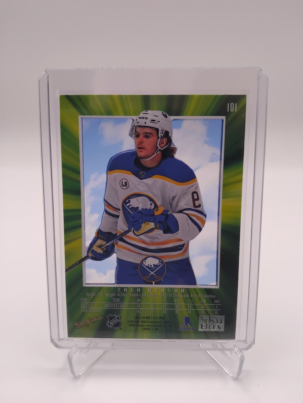 2023-24 Skybox EX-2000 Zach Benson