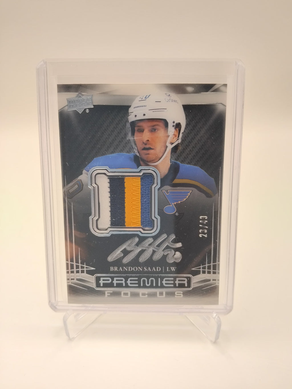 2022-23 Premier Brandon Saad Patch Auto 23/49